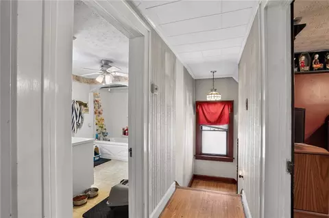 Entry Way - 1225 Glenmore Dr, Springfield, OH 45503 photo 1 of 2