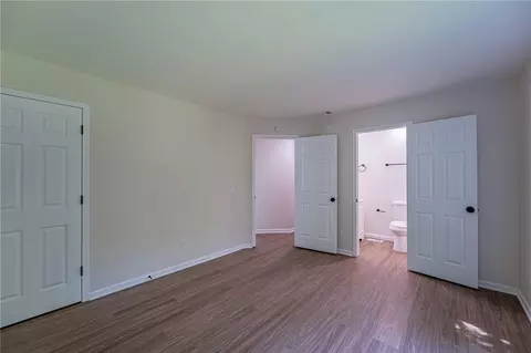 Bedroom - 607 W Euclid Ave, Springfield, OH 45506 photo 8 of 8