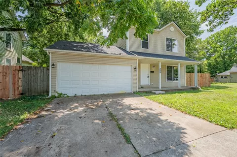 Exterior - 607 W Euclid Ave, Springfield, OH 45506 photo 2 of 11