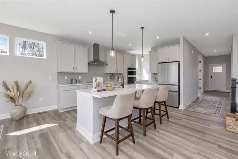 Kitchen - 8469 Fields Ertel Rd, Cincinnati, OH 45249 photo 1 of 4