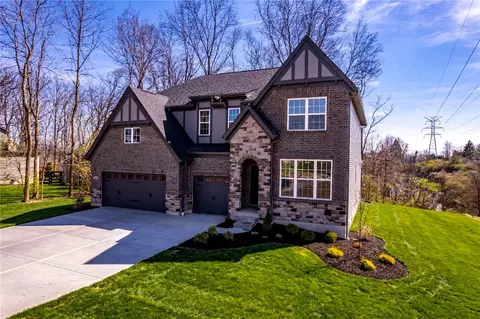 Exterior - 8469 Fields Ertel Rd, Cincinnati, OH 45249 photo 5 of 9