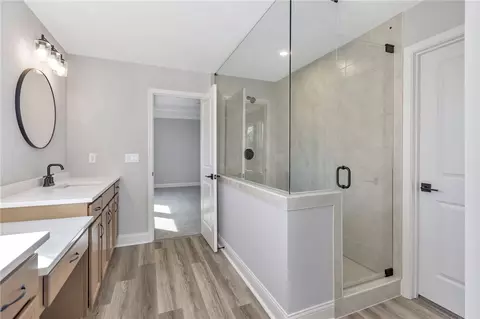 Bath - 8469 Fields Ertel Rd, Cincinnati, OH 45249 photo 2 of 2