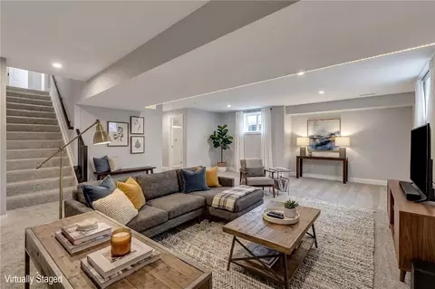 Living - 8469 Fields Ertel Rd, Cincinnati, OH 45249 photo 4 of 4