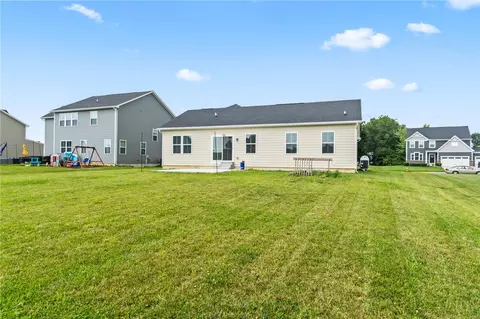 Exterior - 168 E Chapel Dr, Troy, OH 45373 photo 9 of 12
