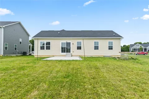 Exterior - 168 E Chapel Dr, Troy, OH 45373 photo 8 of 12