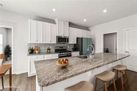 Kitchen - 168 E Chapel Dr, Troy, OH 45373 photo 4 of 4