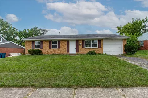 7613 Damascus Dr, Huber Heights, OH 45424