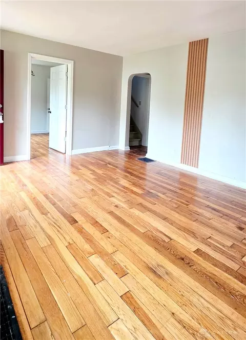 Living - 3107 Cavanaugh Ave, Cincinnati, OH 45211 photo 1 of 2
