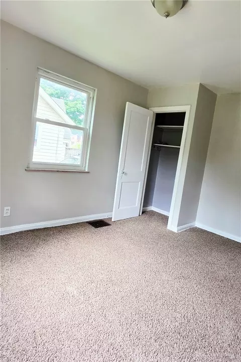 Bedroom - 3107 Cavanaugh Ave, Cincinnati, OH 45211 photo 2 of 6