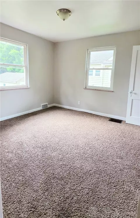Bedroom - 3107 Cavanaugh Ave, Cincinnati, OH 45211 photo 1 of 6