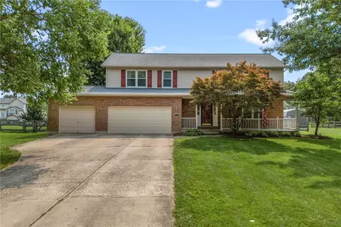 5525 Scarlet Maple Ct, Milford, OH 45150