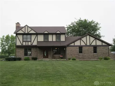 7170 Salem Rd, Lewisburg, OH 45338