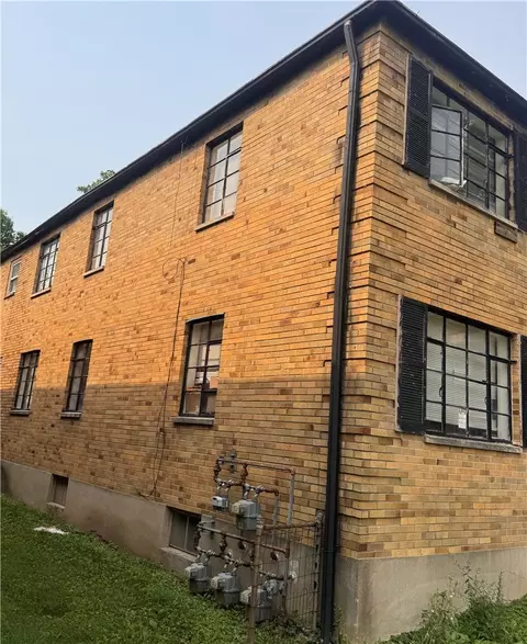 Exterior - 212 E Bruce Ave, Dayton, OH 45405 photo 3 of 7