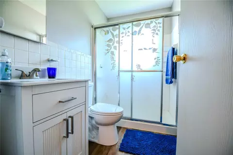 Bath - 2263 S Aragon Ave, Kettering, OH 45420 photo 1 of 1