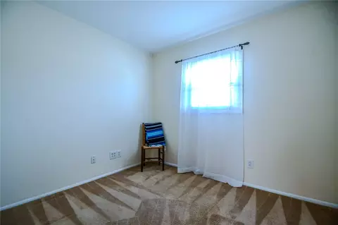 Bedroom - 2263 S Aragon Ave, Kettering, OH 45420 photo 5 of 6