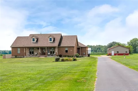 1643 St John Rd, Jamestown, OH 45335
