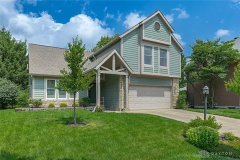 211 Nicole Ct, Dayton, OH 45420