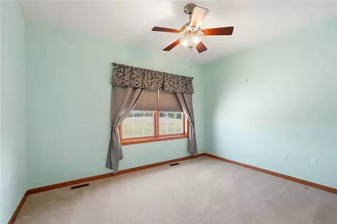 Bedroom - 3678 Old Springfield Rd, Springfield, OH 45502 photo 6 of 7