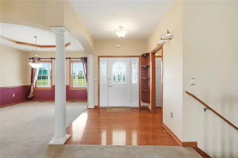 Entry Way - 3678 Old Springfield Rd, Springfield, OH 45502 photo 1 of 5