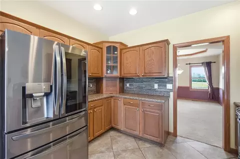 Kitchen - 3678 Old Springfield Rd, Springfield, OH 45502 photo 4 of 4