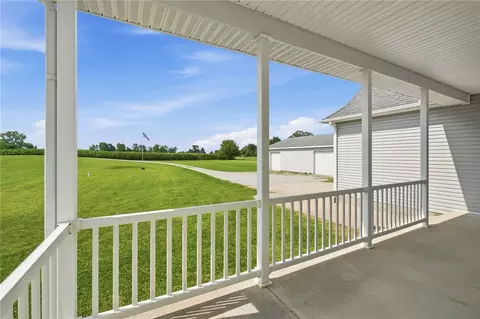 Exterior - 3678 Old Springfield Rd, Springfield, OH 45502 photo 5 of 11