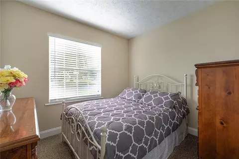 Bedroom - 700 E 4th St, Franklin, OH 45005 photo 4 of 6