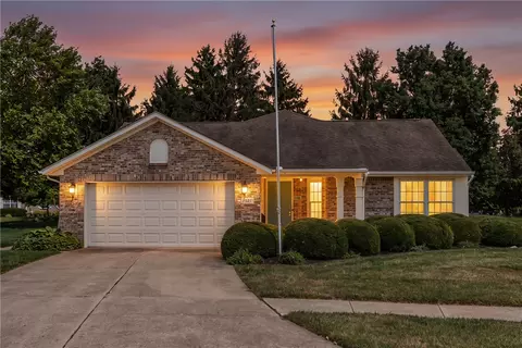 1121 Nettle Creek Ct, Miamisburg, OH 45342