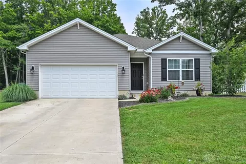 2263 Woodson Dr, Dayton, OH 45414