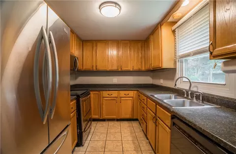 Kitchen - 205 Weller Ave, Centerville, OH 45458 photo 1 of 3