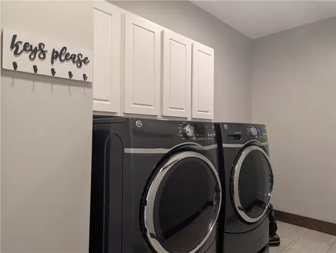 3223 Windy Ridge Dr, Springfield, OH 45502 photo 18