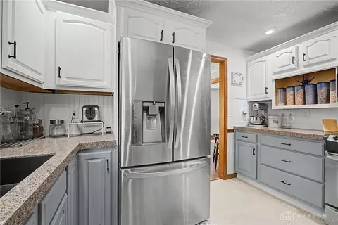 5696 Overbrooke Rd, Kettering, OH 45440 photo 10