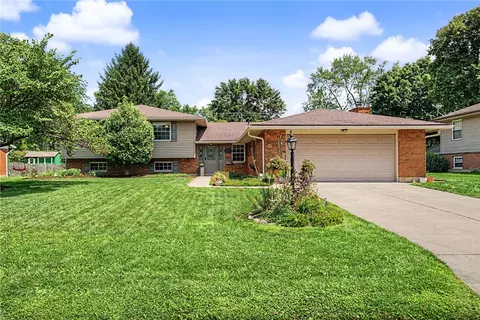 5696 Overbrooke Rd, Kettering, OH 45440