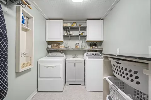 5696 Overbrooke Rd, Kettering, OH 45440 photo 14