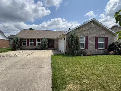 110 Brooke Woode Dr, Brookville, OH 45309