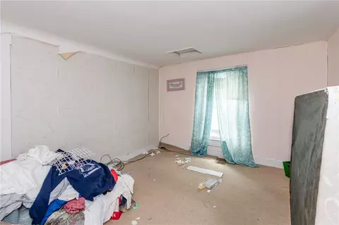 Bedroom - 720 N Belmont Ave, Springfield, OH 45503 photo 1 of 5