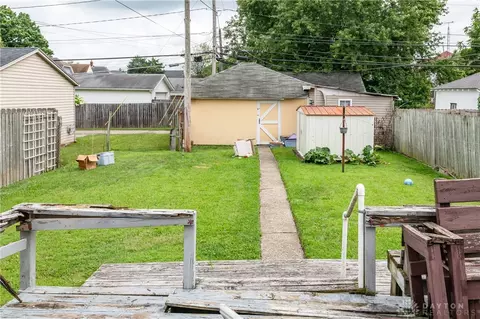 Exterior - 720 N Belmont Ave, Springfield, OH 45503 photo 3 of 3