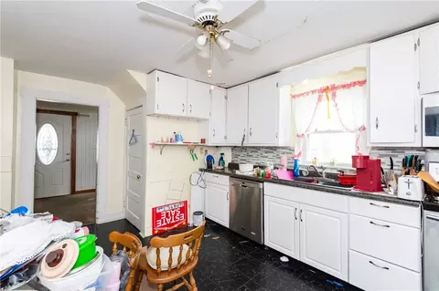 Kitchen - 720 N Belmont Ave, Springfield, OH 45503 photo 1 of 1