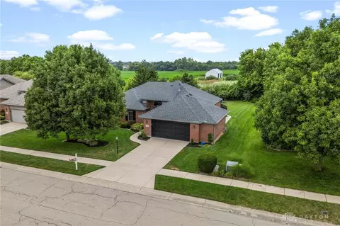 View/Area - 486 Christopher Dr, Centerville, OH 45458 photo 2 of 6