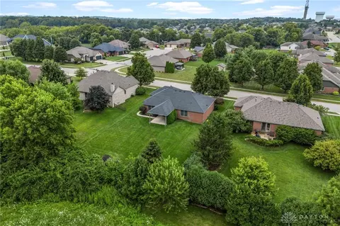 View/Area - 486 Christopher Dr, Centerville, OH 45458 photo 4 of 6