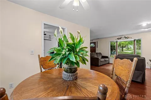 Dining - 217 Westhaven Dr, Kettering, OH 45429 photo 2 of 2
