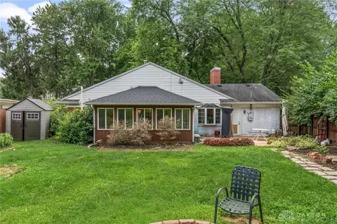 Exterior - 217 Westhaven Dr, Kettering, OH 45429 photo 6 of 7