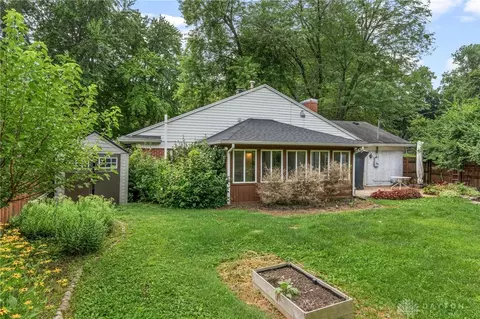 Exterior - 217 Westhaven Dr, Kettering, OH 45429 photo 7 of 7