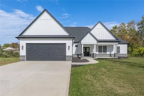 5427 Zachary Ln, Dayton, OH 45424