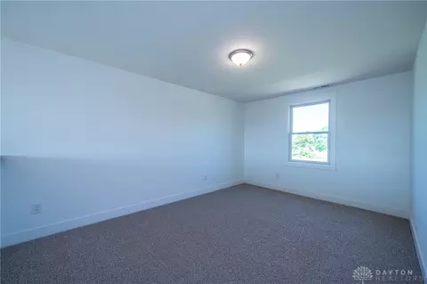 Bedroom - 3631 Kingsgate Ln, Springfield, OH 45503 photo 6 of 13