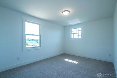 Bedroom - 3631 Kingsgate Ln, Springfield, OH 45503 photo 9 of 13