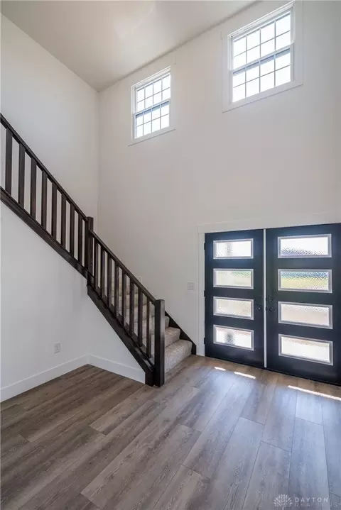 Entry Way - 3631 Kingsgate Ln, Springfield, OH 45503 photo 5 of 13