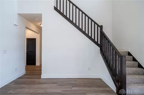 Entry Way - 3631 Kingsgate Ln, Springfield, OH 45503 photo 7 of 13