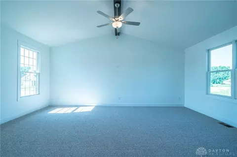 Bedroom - 3631 Kingsgate Ln, Springfield, OH 45503 photo 2 of 13