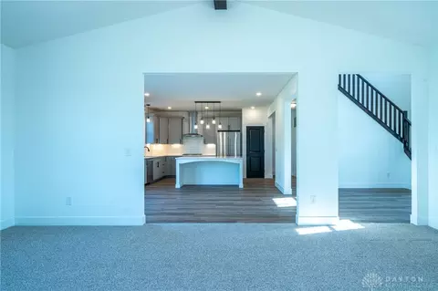 Living - 3631 Kingsgate Ln, Springfield, OH 45503 photo 2 of 6
