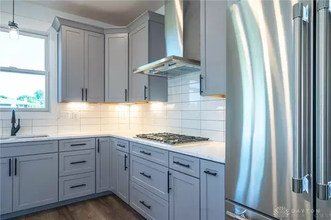Kitchen - 3631 Kingsgate Ln, Springfield, OH 45503 photo 6 of 11